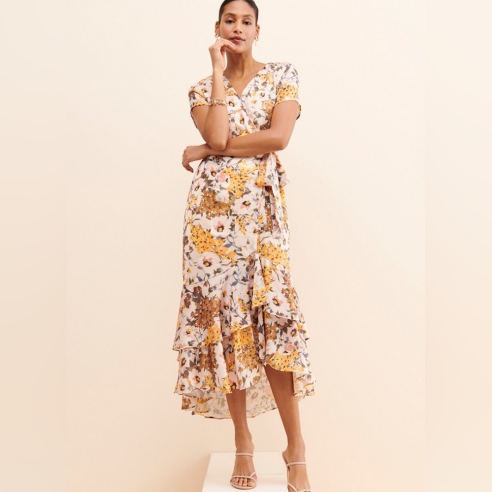New Women’s Vone Batara Tiered Wrap Dress!🔥🔥🔥